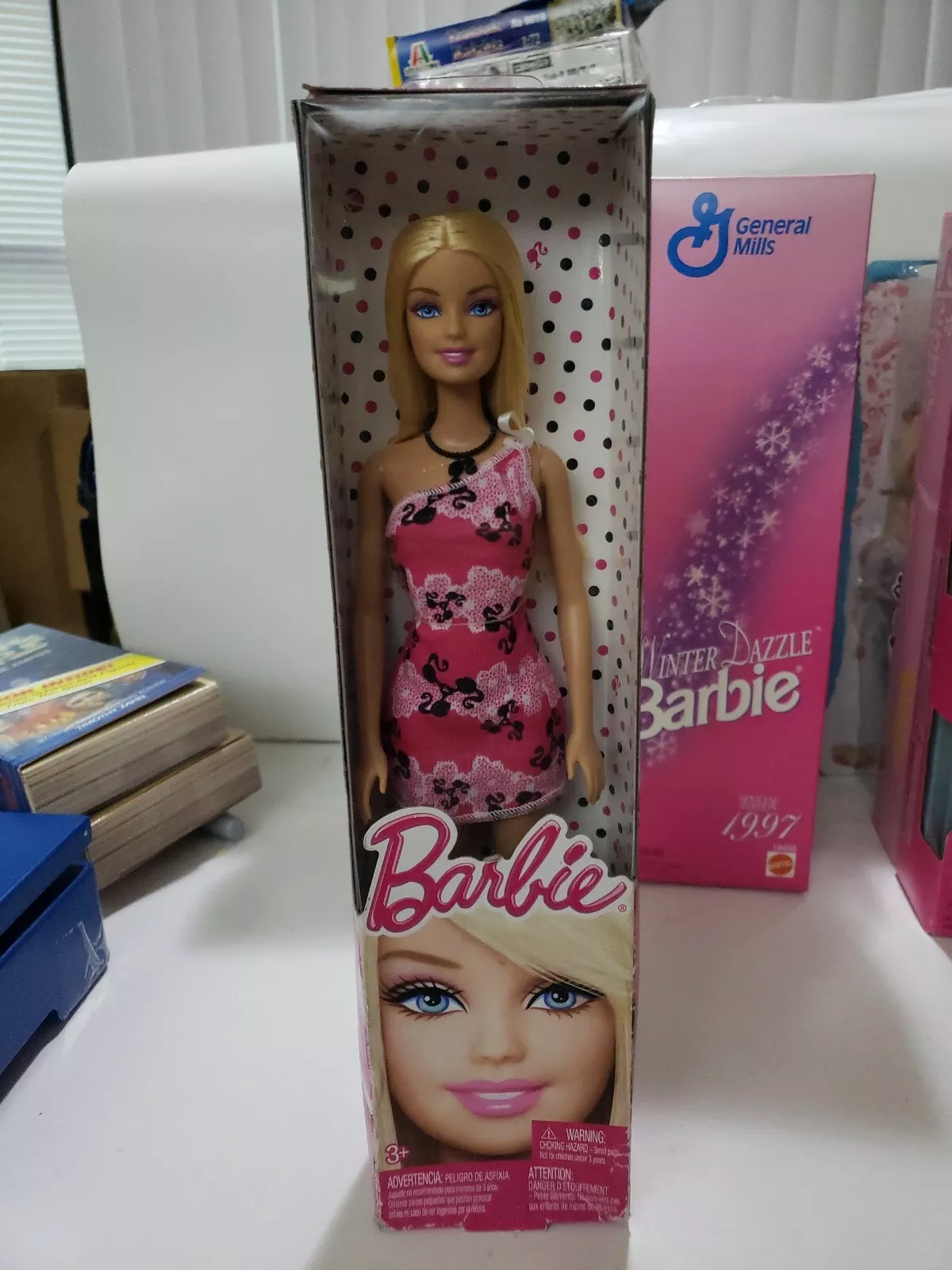 BARBİE BEBEK OYUNCAK